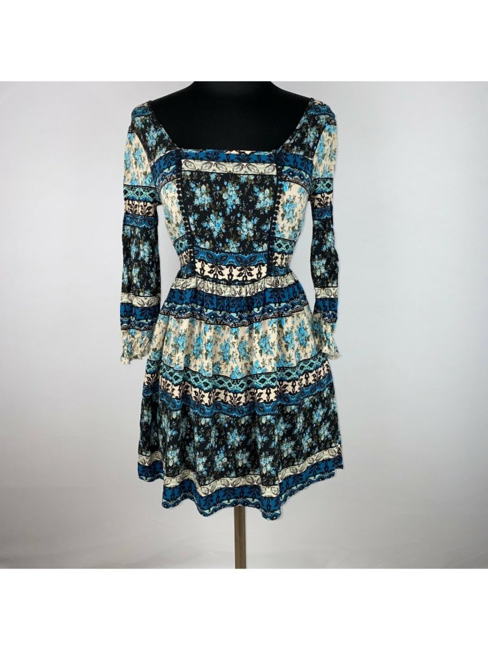 Band Of Gypsies Mini Dress Womens XS Floral Fit & Flare Bohemian Hippie Peasant